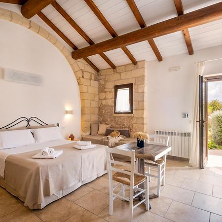 Agriturismo Masseria Costarella บอร์กาญเญ ภายนอก รูปภาพ