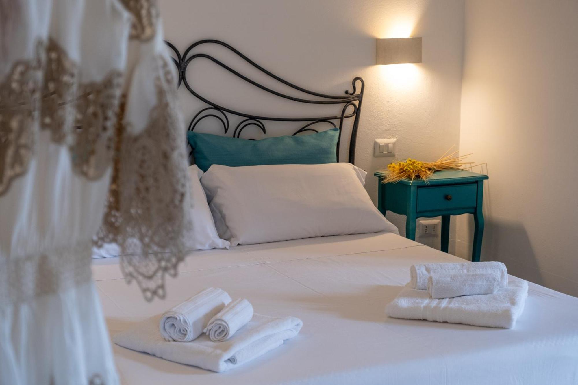 Agriturismo Masseria Costarella บอร์กาญเญ ภายนอก รูปภาพ